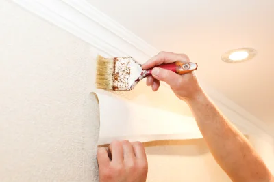 Pose de papier peint à Chavanatte — revêtements muraux et toiles de verre